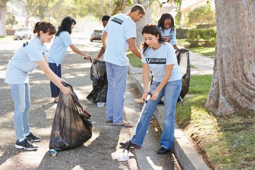 How do you make friends when you move? Volunteering in your new community is one great option.