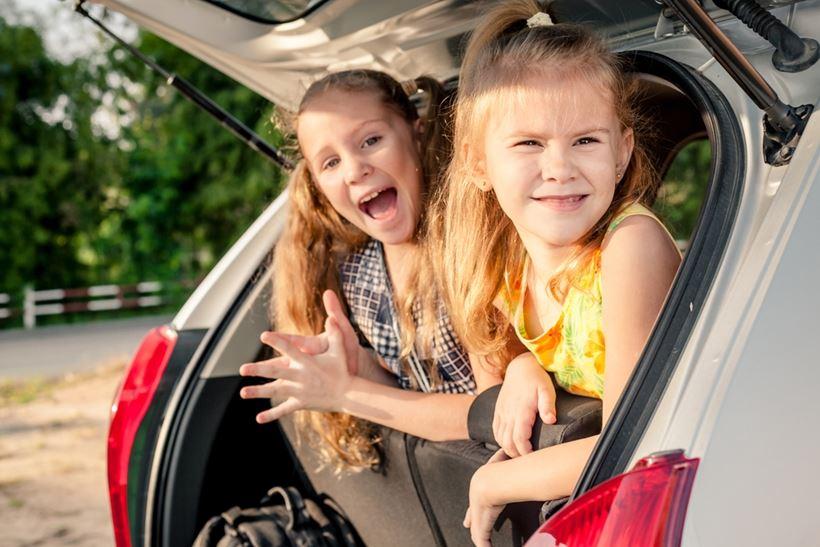 It's important to keep your little ones happy and engaged while on the road. 